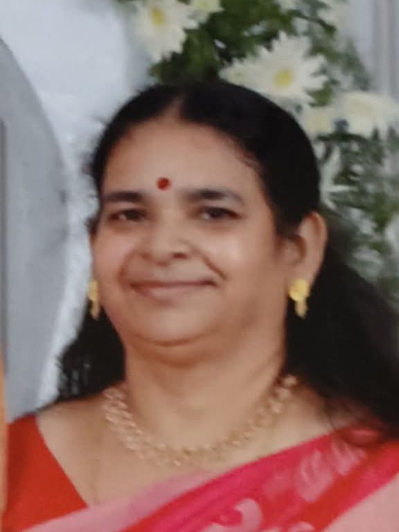 ഗീത മുന്നൂർക്കോട്